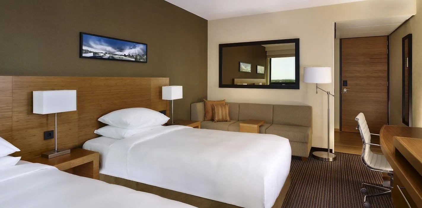 Hyatt Place Amsterdam Airport Hoofddorp 4*,